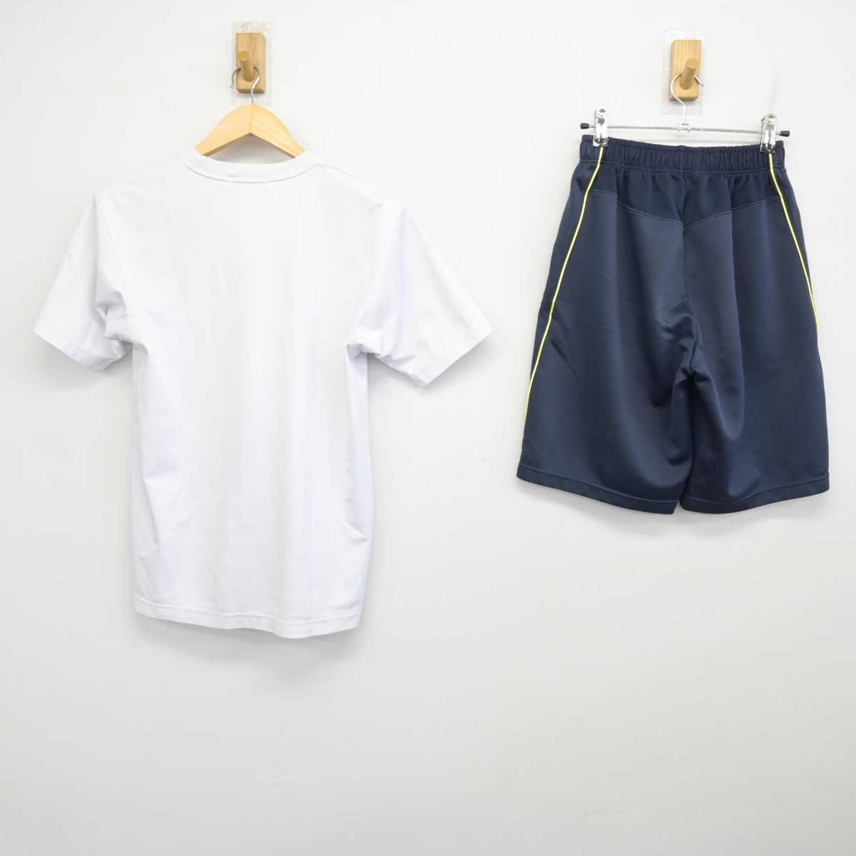 【中古】東京都 開進第四中学校 女子制服 2点 (体操服 上・体操服 下) sf072635