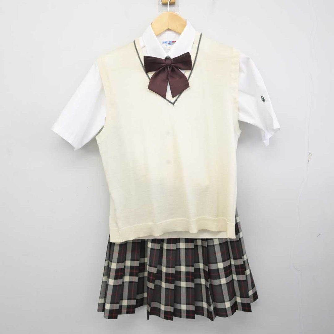 【中古】埼玉県 埼玉平成高等学校 女子制服 4点 (ニットベスト・シャツ・スカート) sf072707 | 中古制服通販パレイド