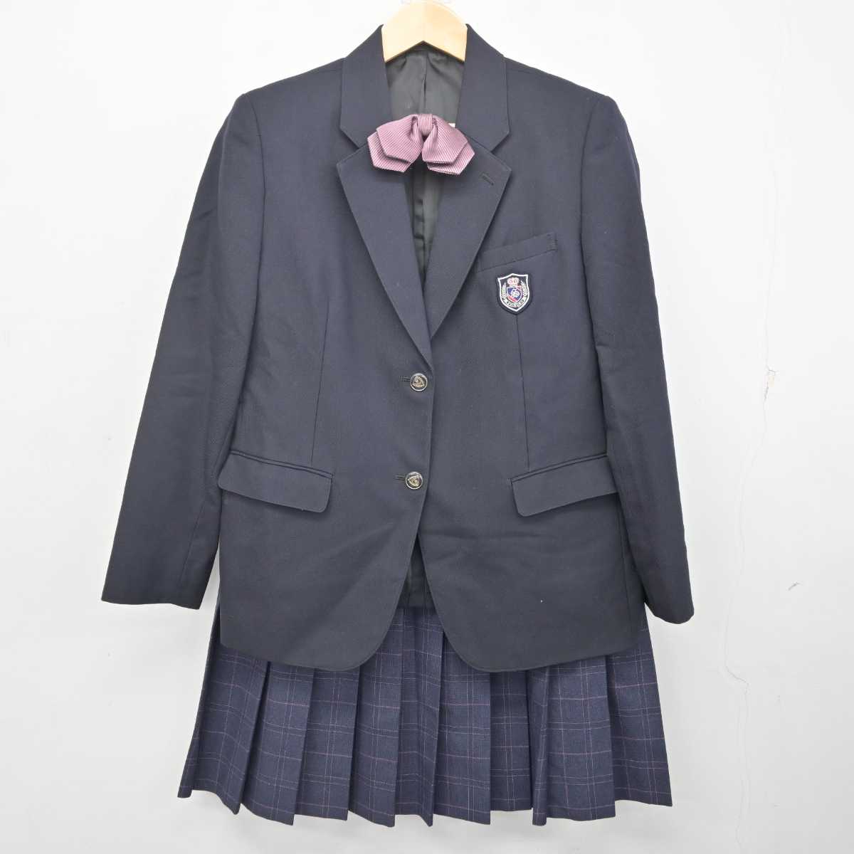 【中古】北海道 篠路中学校 女子制服 4点 (ブレザー・ニット・スカート) sf072741