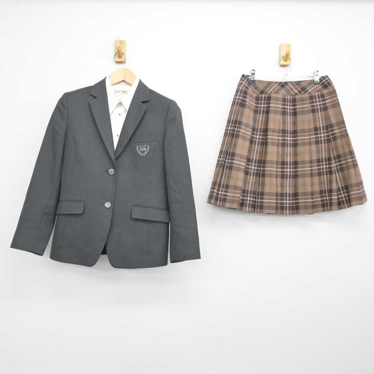 【中古】長野県 穂高商業高等学校 女子制服 3点 (ブレザー・シャツ・スカート) sf072748