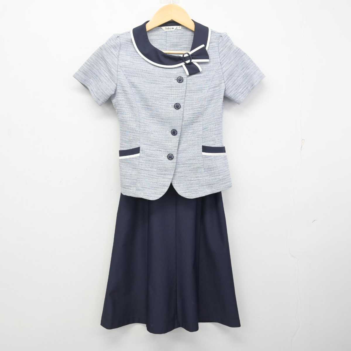 【中古】 事務服 女子制服 2点 (ブラウス・スカート) sf072836