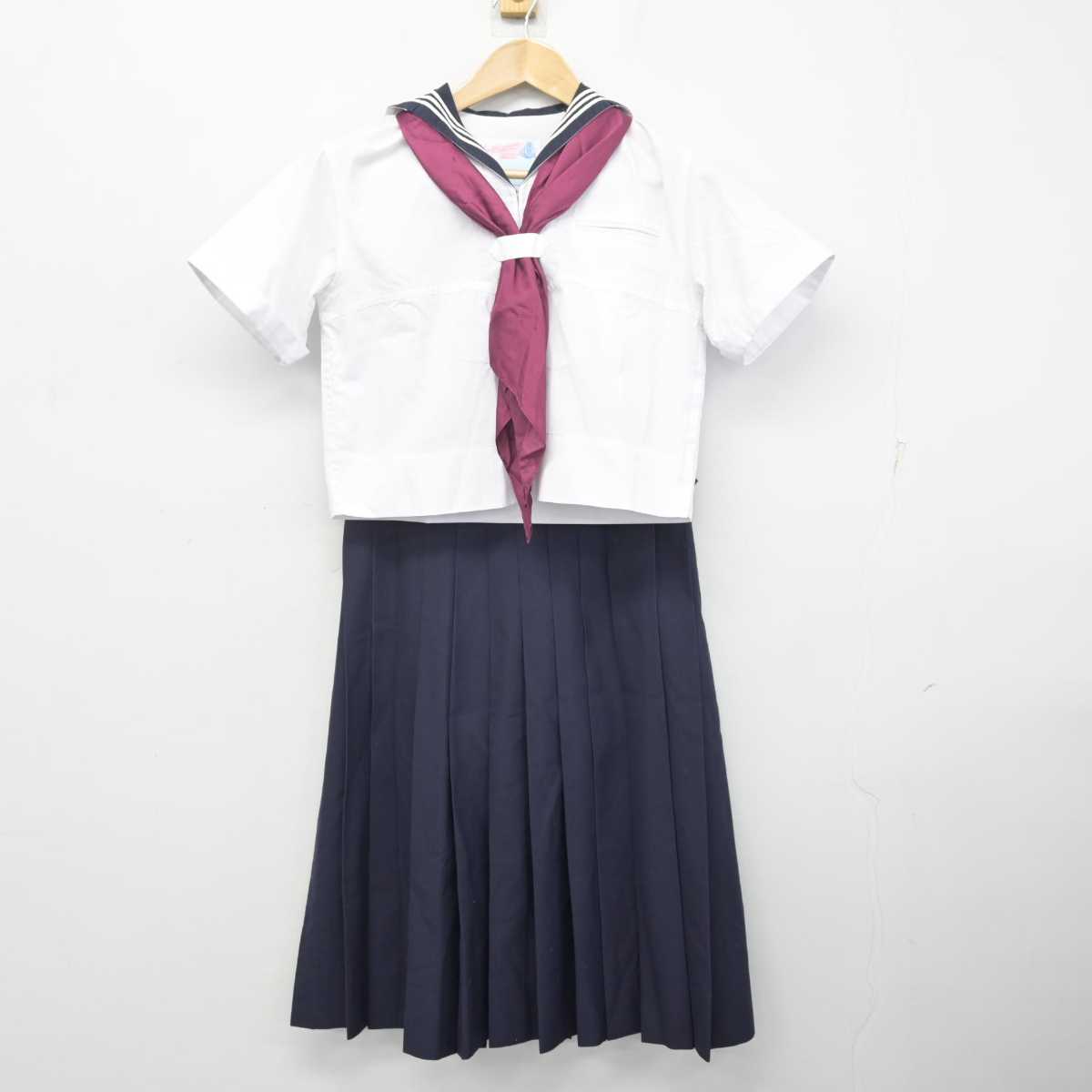 【中古】東京都 女子聖学院中学校・高等学校 女子制服 5点 (セーラー服・スカート) sf072975