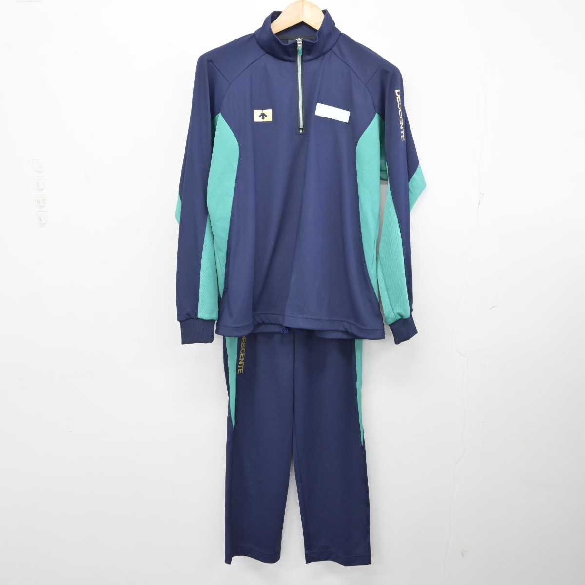 【中古】埼玉県 越谷南高等学校 女子制服 2点 (ジャージ 上・ジャージ 下) sf073009