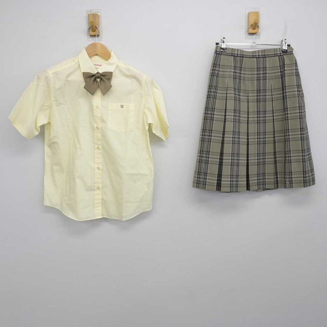 中古】茨城県 土浦日本大学高等学校 女子制服 3点 (シャツ・スカート) sf073049 | 中古制服通販パレイド