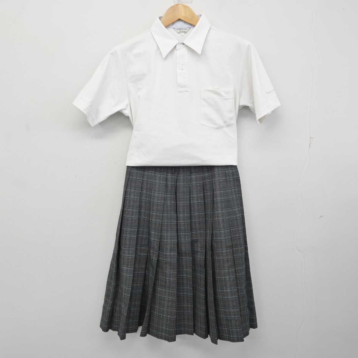 【中古】大阪府 寝屋川市立第六中学校 女子制服 2点 (シャツ・スカート) sf073072