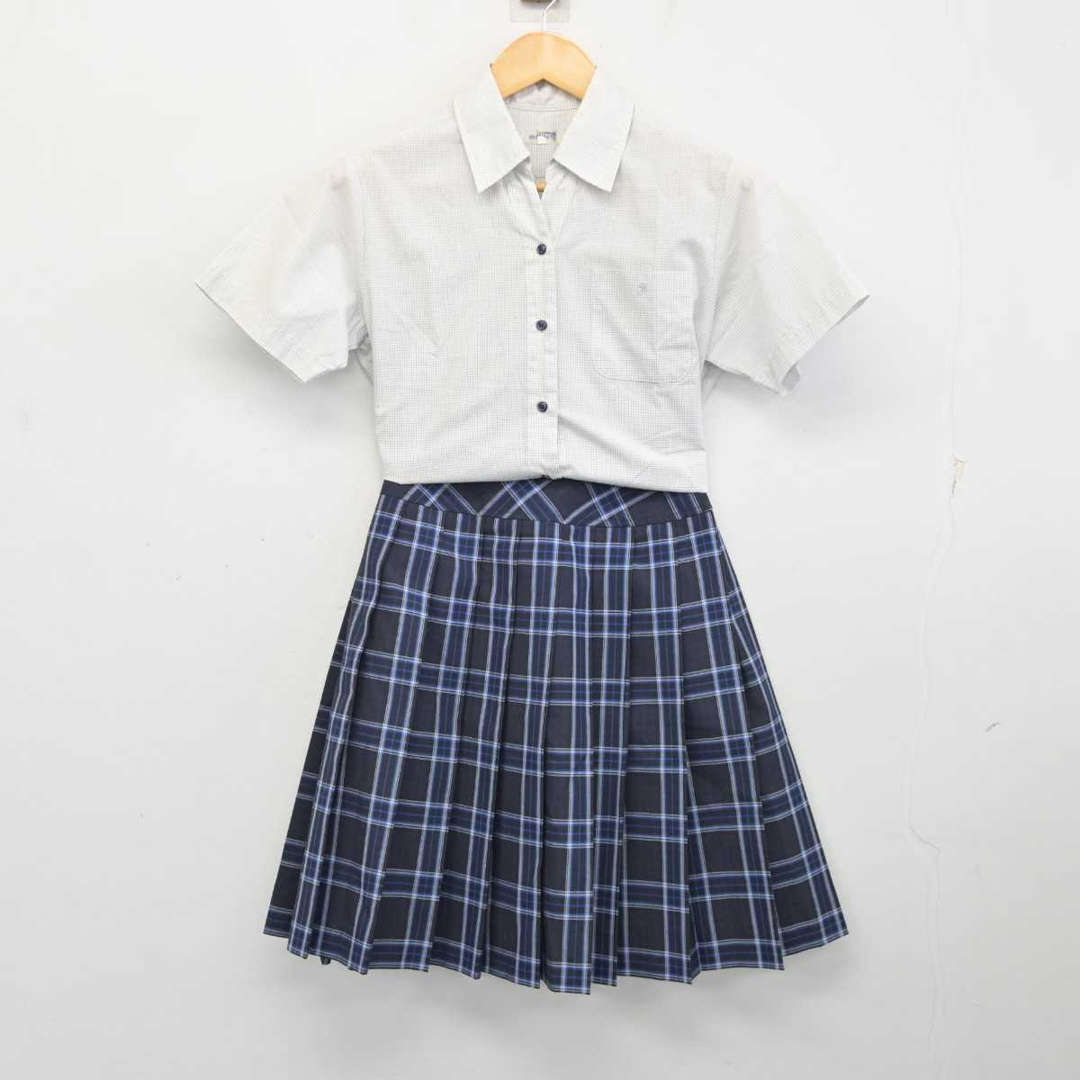 【中古】千葉県 昭和学園高等学校 女子制服 2点 (シャツ・スカート) sf073257