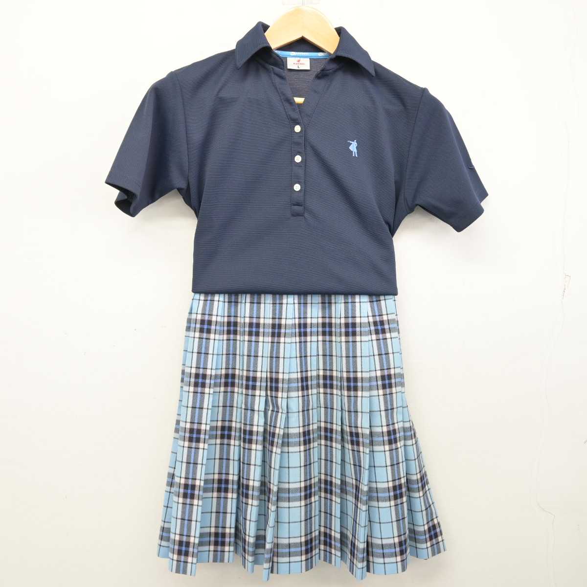 【中古】 クラーク記念国際高等学校 女子制服 3点 (シャツ・スカート) sf073264