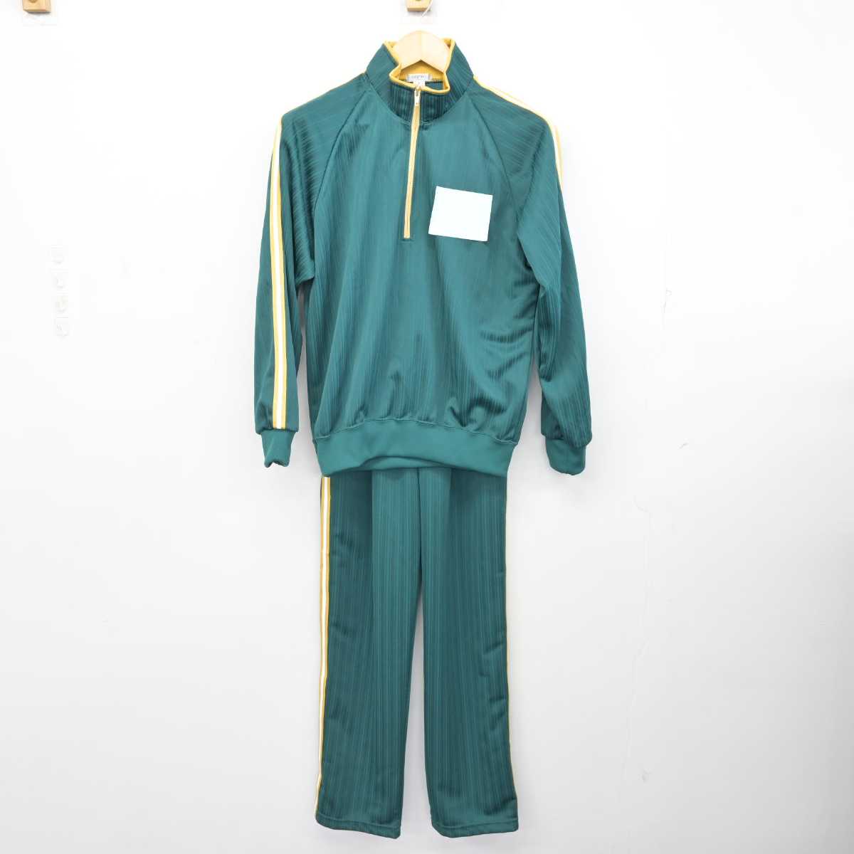 【中古】埼玉県 羽生第一高等学校 女子制服 2点 (ジャージ 上・ジャージ 下) sf073416