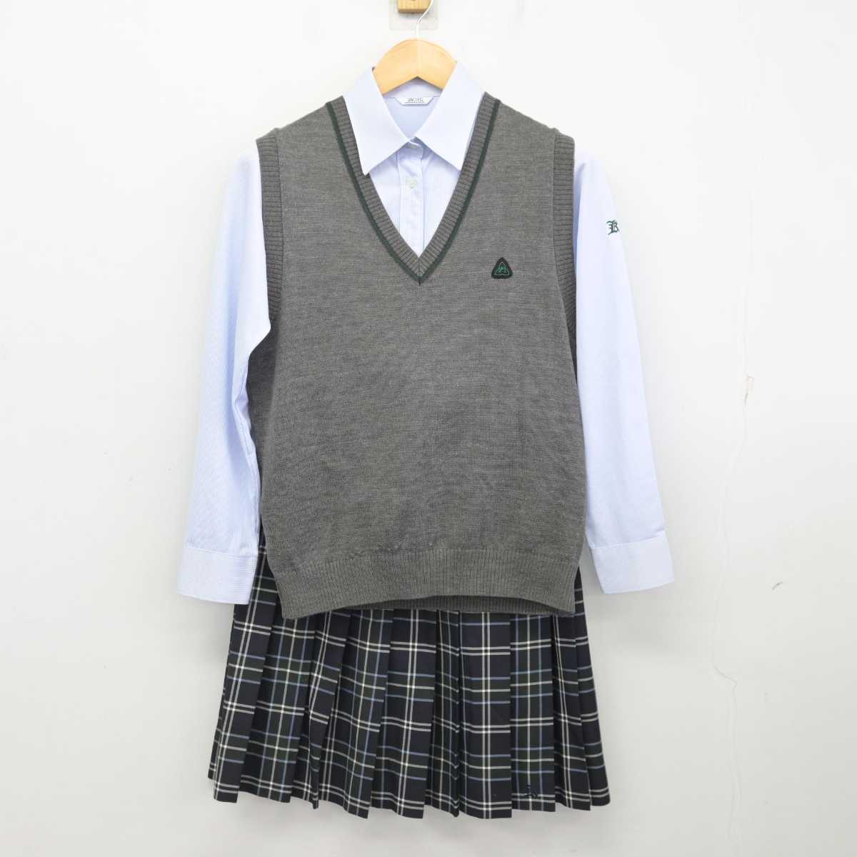 【中古】鹿児島県 津曲学園 鹿児島高等学校 女子制服 4点 (ニットベスト・シャツ・スカート) sf073488