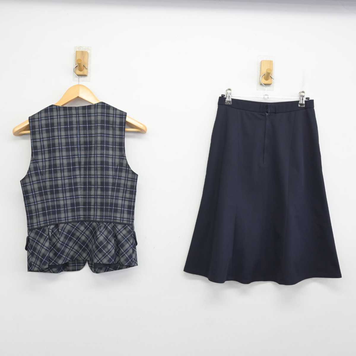 【中古】 事務服 女子制服 2点 (ベスト・スカート) sf073498