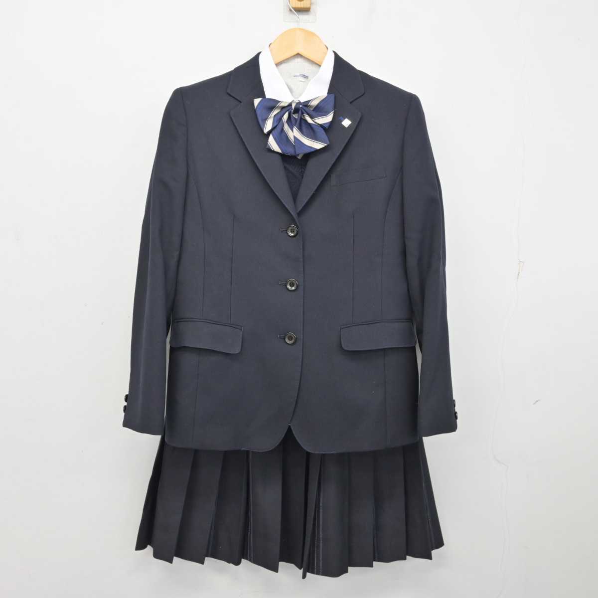 【中古】東京都 八王子実践中学校・高等学校 女子制服 7点 (ブレザー・ニット・シャツ・スカート) sf073624