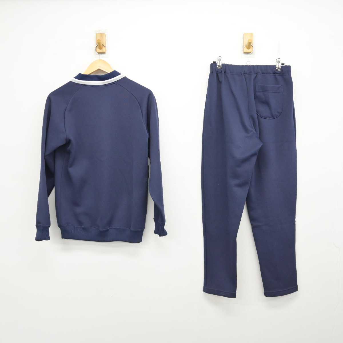 【中古】兵庫県 伊丹市立南中学校 女子制服 2点 (ジャージ 上・ジャージ 下) sf073707