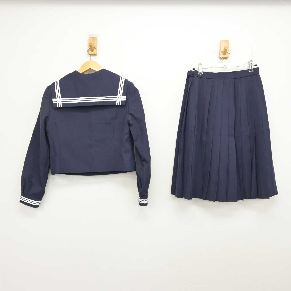 【中古】兵庫県 龍野東中学校 女子制服 3点 (セーラー服・スカート) sf073721