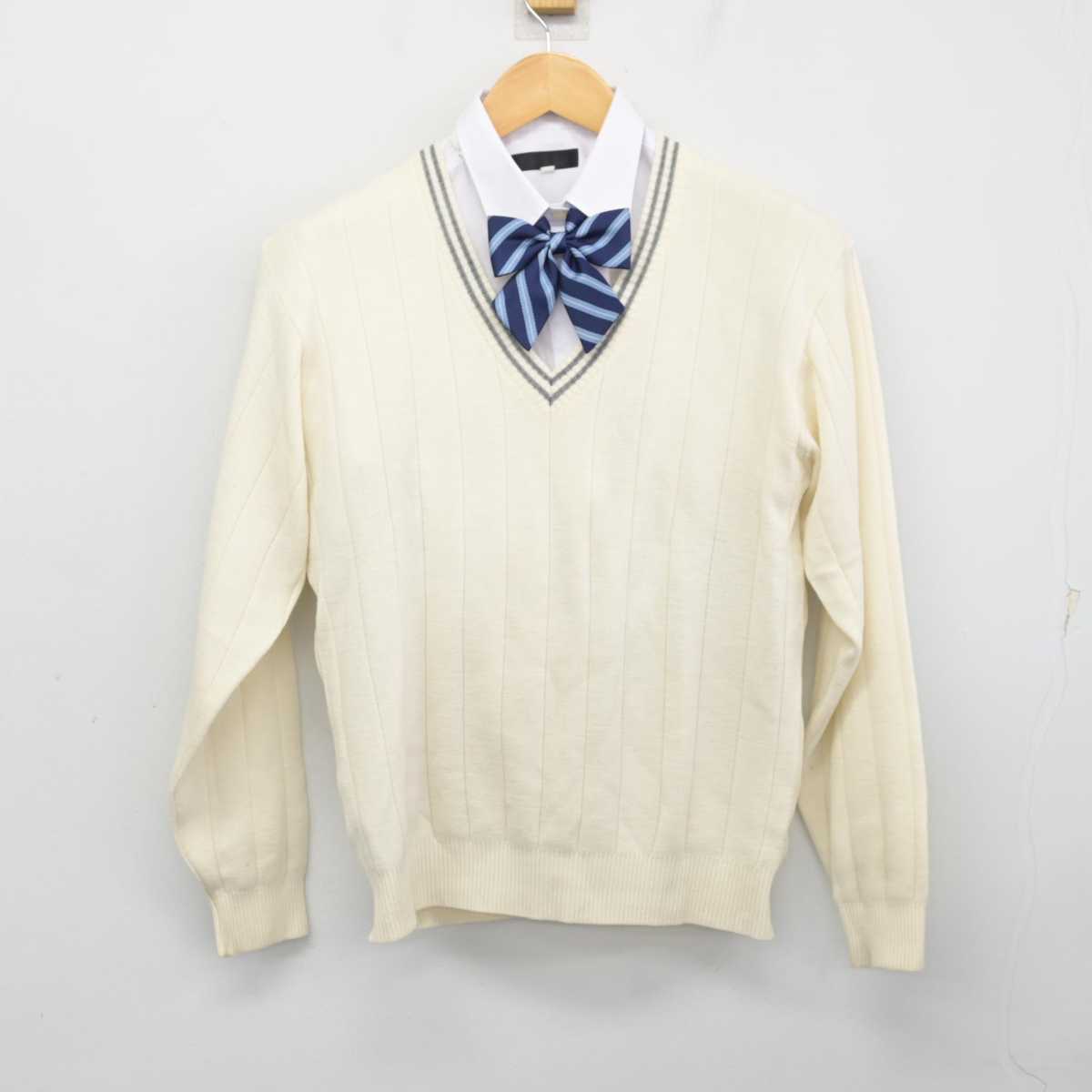 【中古】神奈川県 横浜商科大学高等学校 女子制服 4点 (ニット・シャツ) sf073729