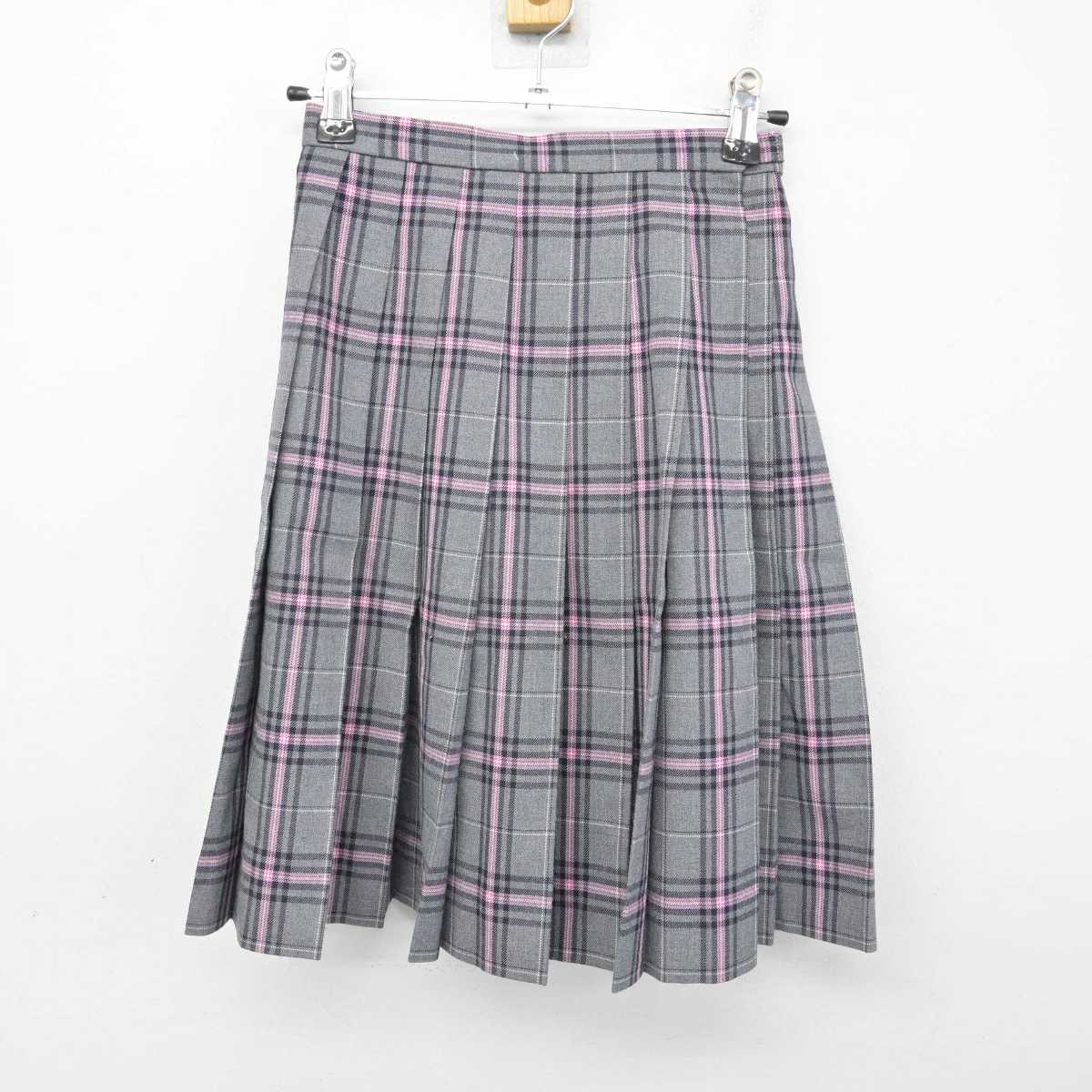 【中古】 クラーク記念国際高等学校 女子制服 3点 (ニット・スカート) sf073821