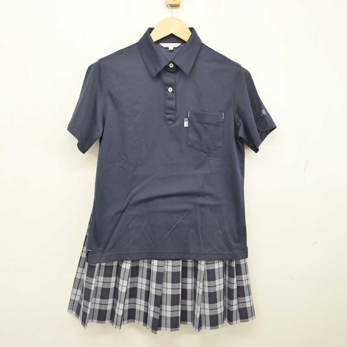 【中古】東京都 貞静学園中学校・高等学校 女子制服 2点 (シャツ・スカート) sf073844