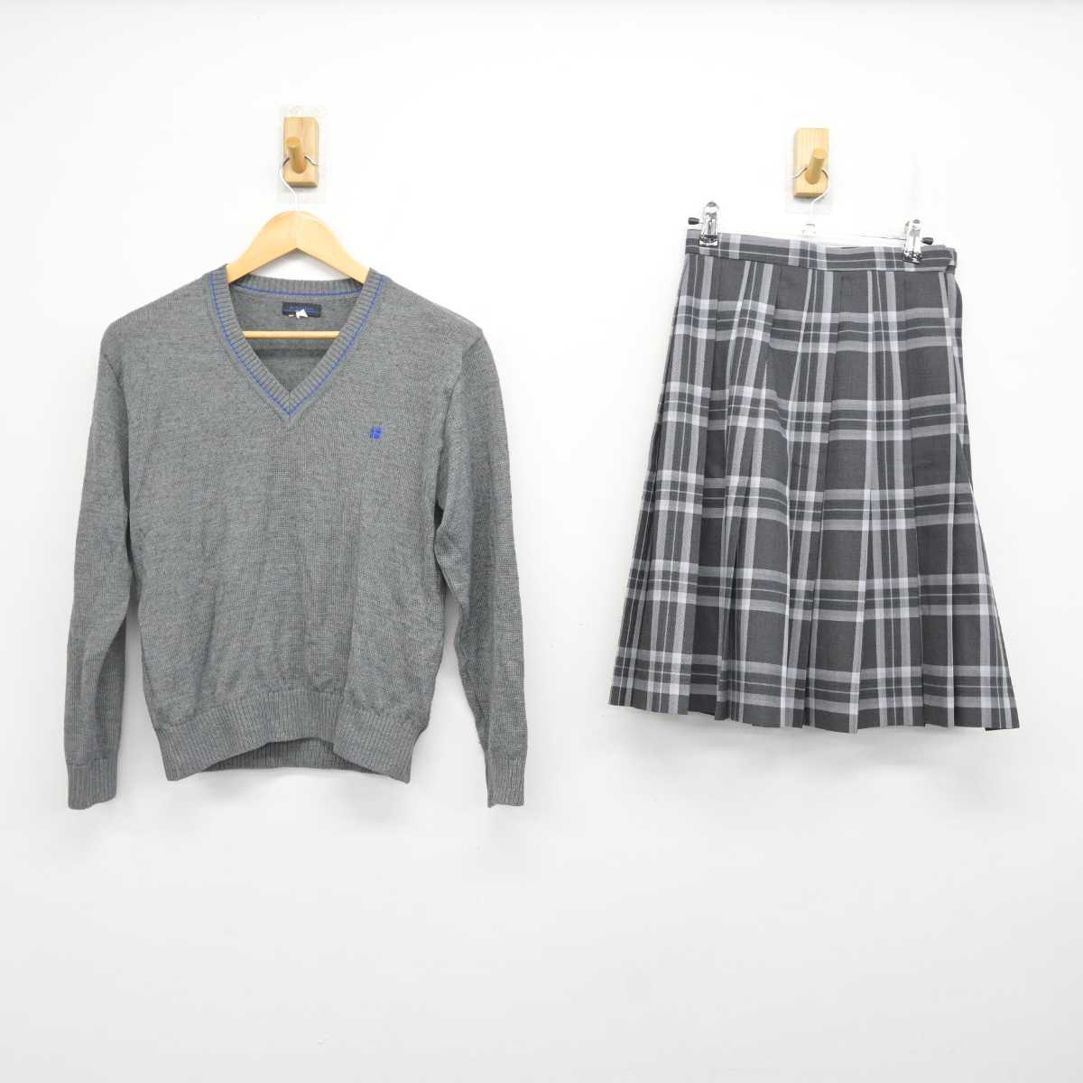 【中古】埼玉県 叡明高等学校 女子制服 2点 (ニット・スカート) sf073949