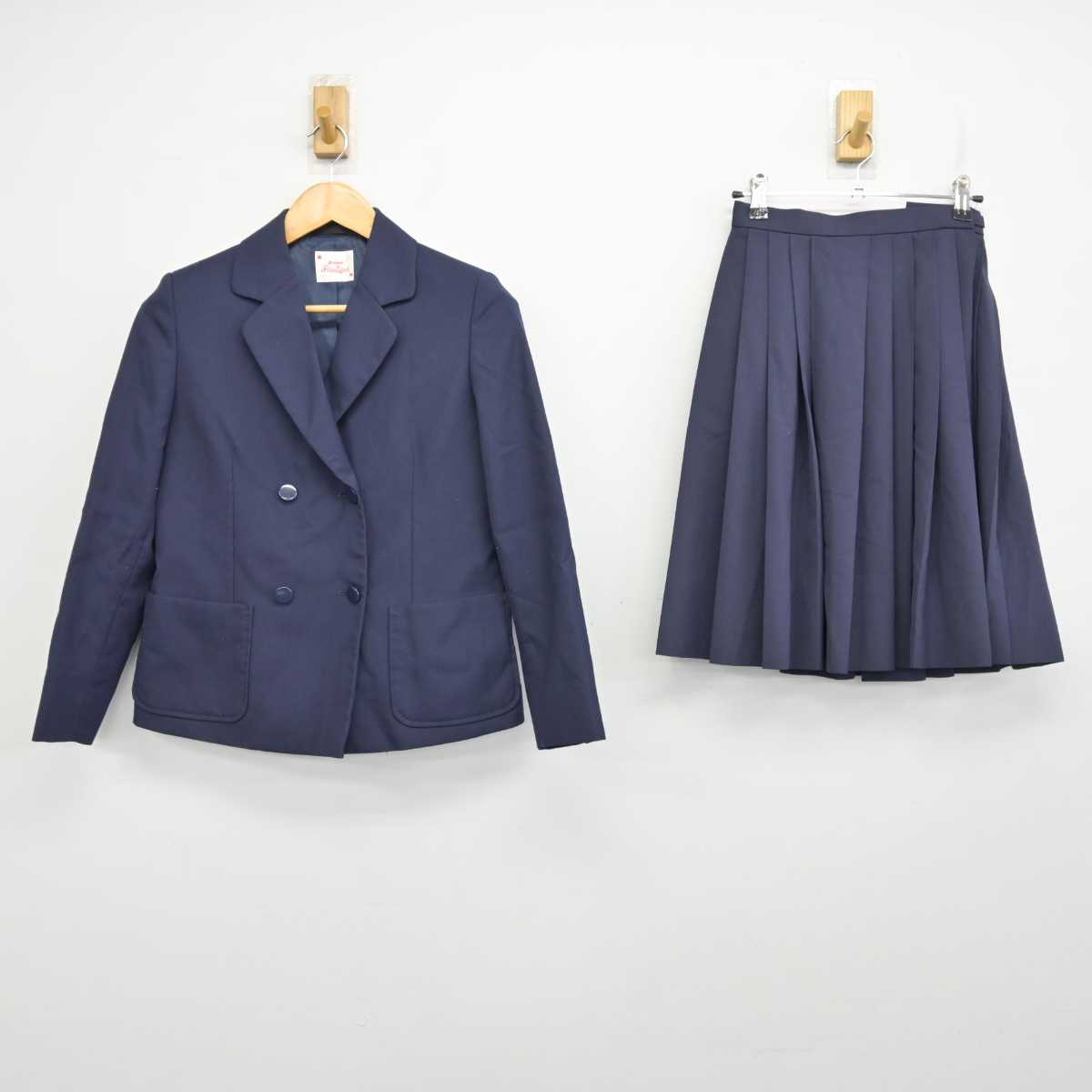 【中古】神奈川県 江陽中学校 女子制服 2点 (ブレザー・スカート) sf074003