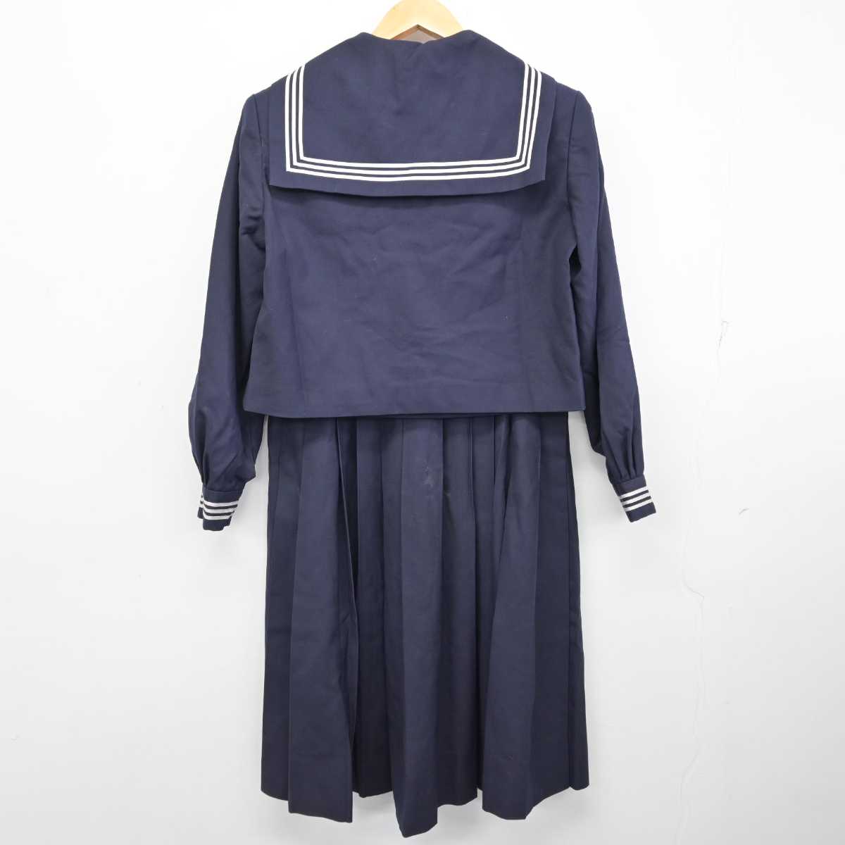 【中古】兵庫県 武庫川女子大学附属高等学校 女子制服 4点 (セーラー服・ニット・スカート) sf074148