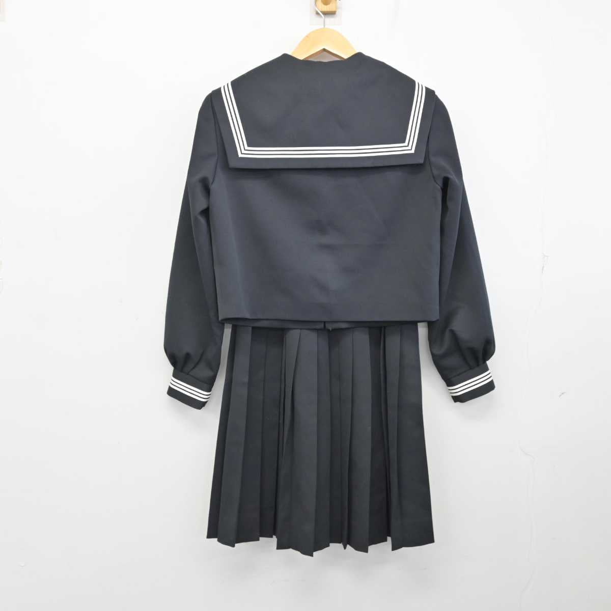 【中古】三重県 明和町立明和中学校 女子制服 3点 (セーラー服・スカート) sf074168