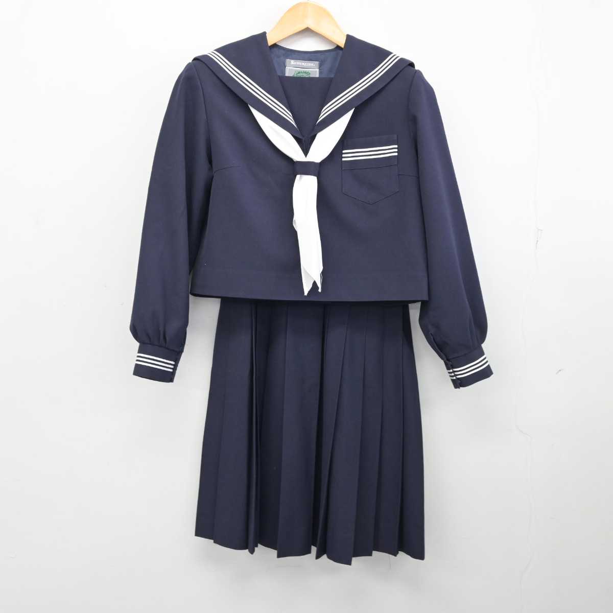 【中古】静岡県 浜松市立細江中学校 女子制服 3点 (セーラー服・スカート) sf074179