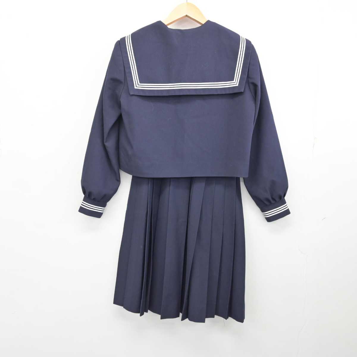 【中古】静岡県 浜松市立細江中学校 女子制服 3点 (セーラー服・スカート) sf074179