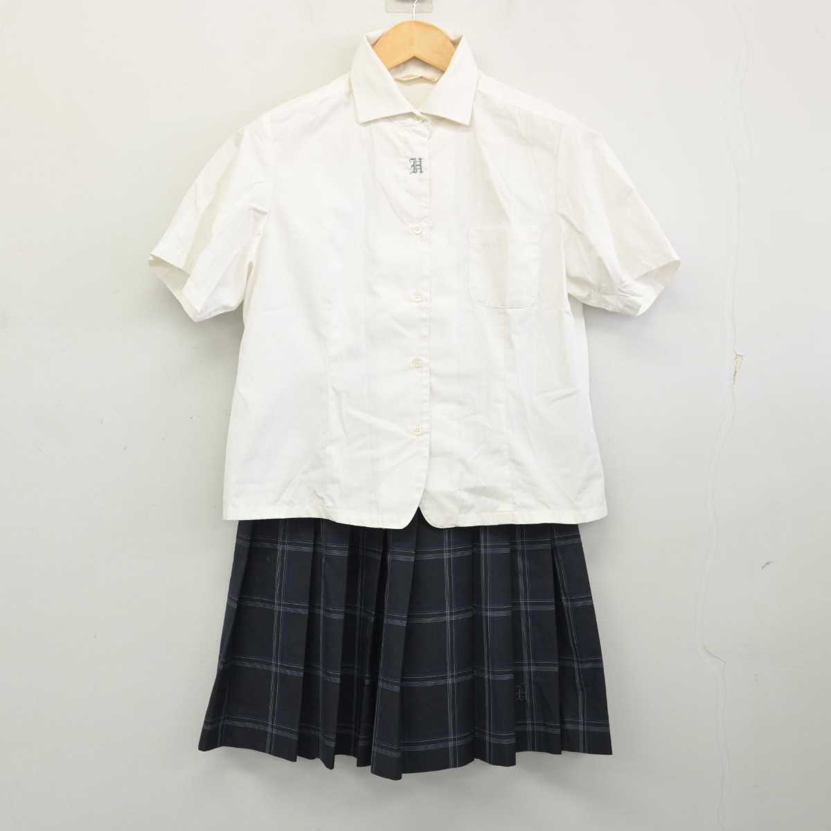 【中古】石川県 宝達高等学校 女子制服 2点 (シャツ・スカート) sf074188