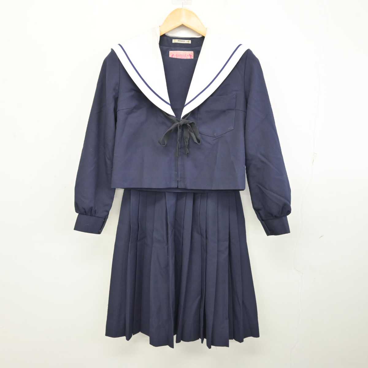 【中古】愛知県 名古屋市立若葉中学校 女子制服 3点 (セーラー服・スカート) sf074210