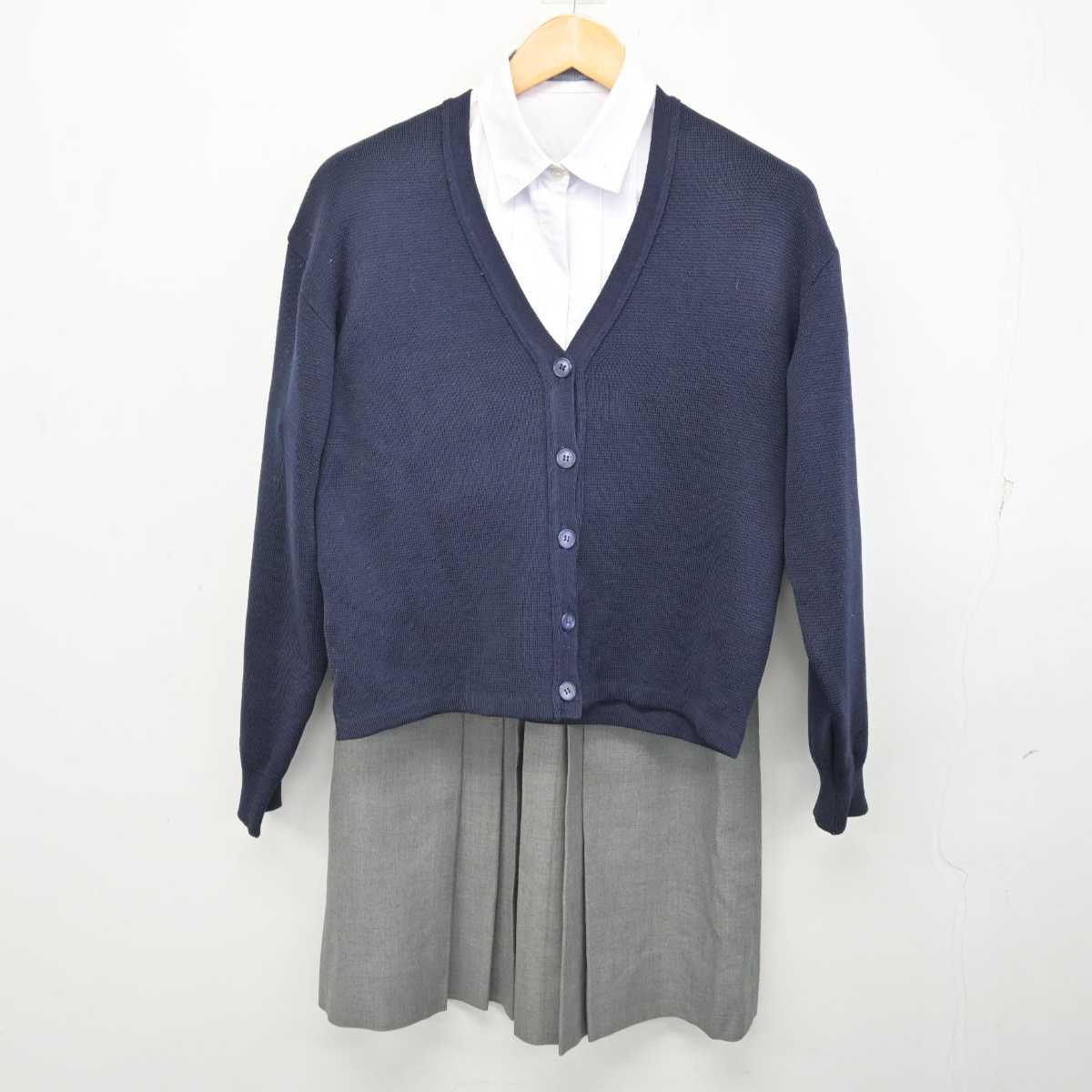 【中古】大阪府 四天王寺中学校・高等学校 女子制服 3点 (ニット・シャツ・スカート) sf074229