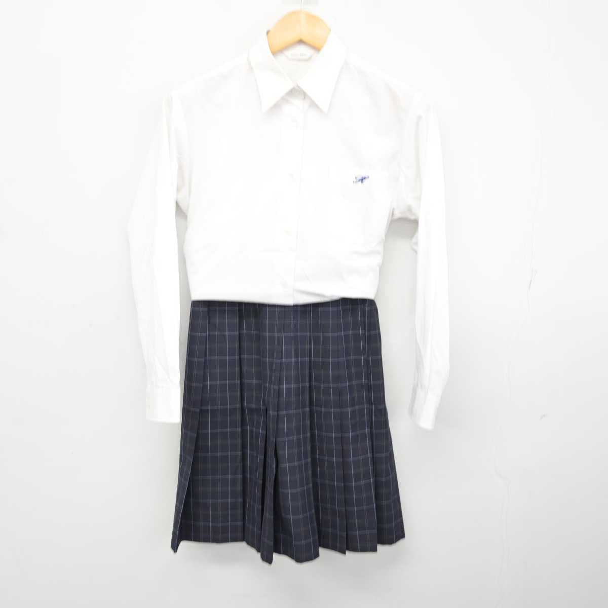 【中古】千葉県 日出学園中学校・高等学校 女子制服 3点 (ニットベスト・シャツ・スカート) sf074242