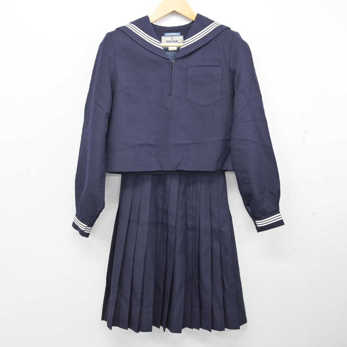 【中古】兵庫県 姫路東高等学校 女子制服 2点 (セーラー服・スカート) sf074272