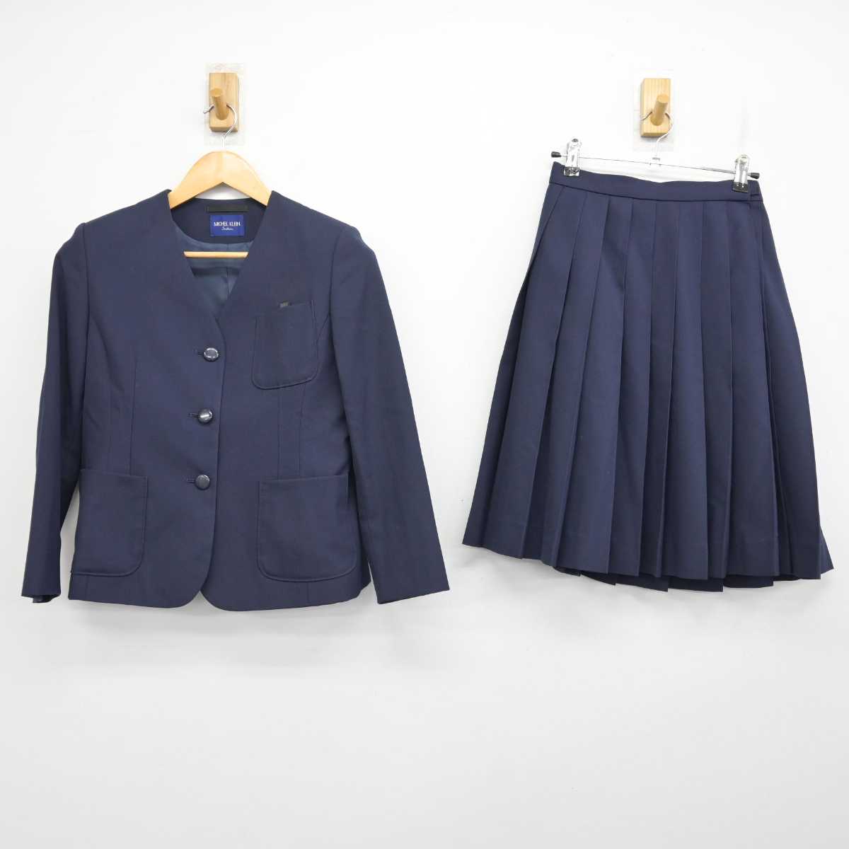 【中古】新潟県 鳥屋野中学校 女子制服 2点 (ブレザー・スカート) sf074296