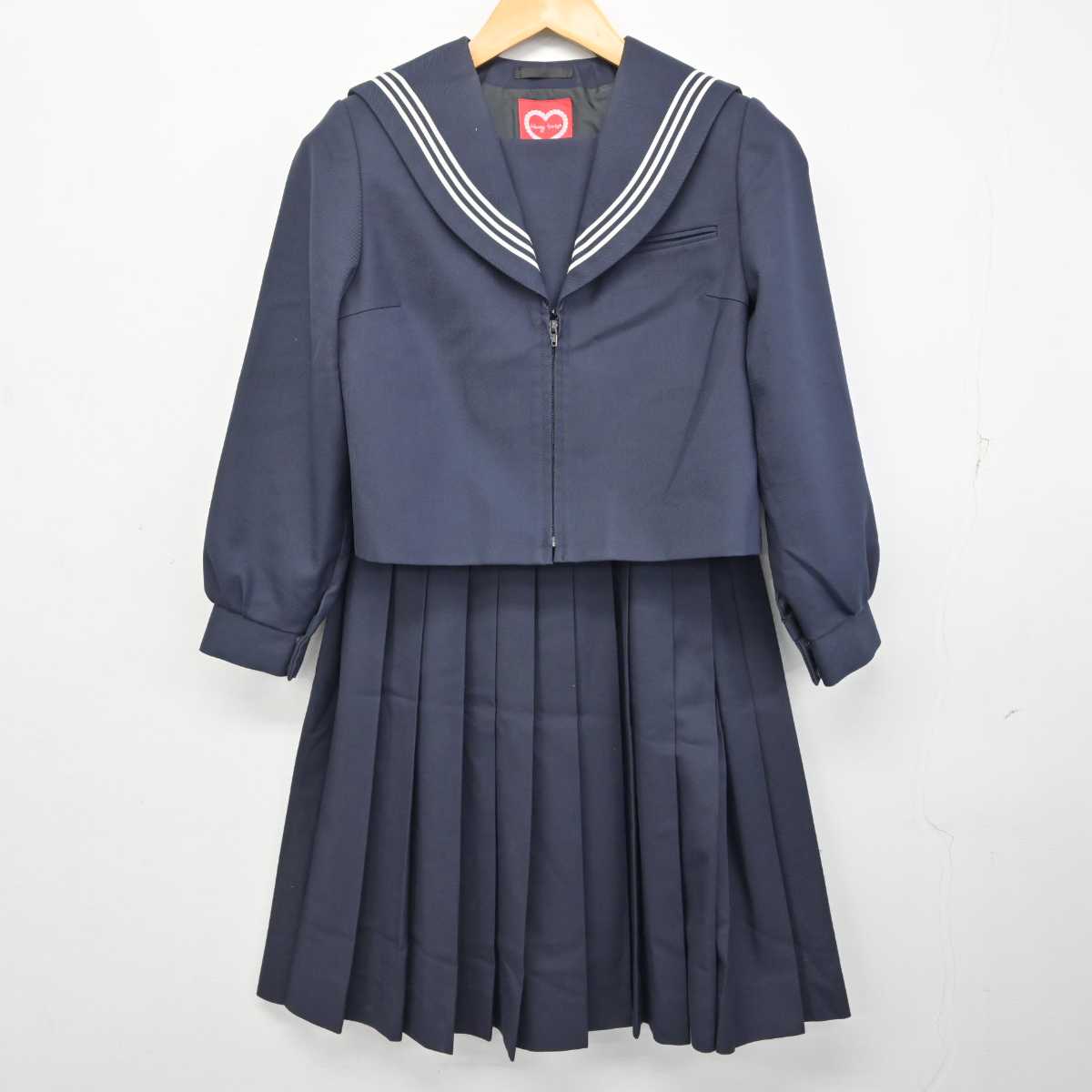 【中古】福岡園 昭代中学校 女子制服 2点 (セーラー服・スカート) sf074303