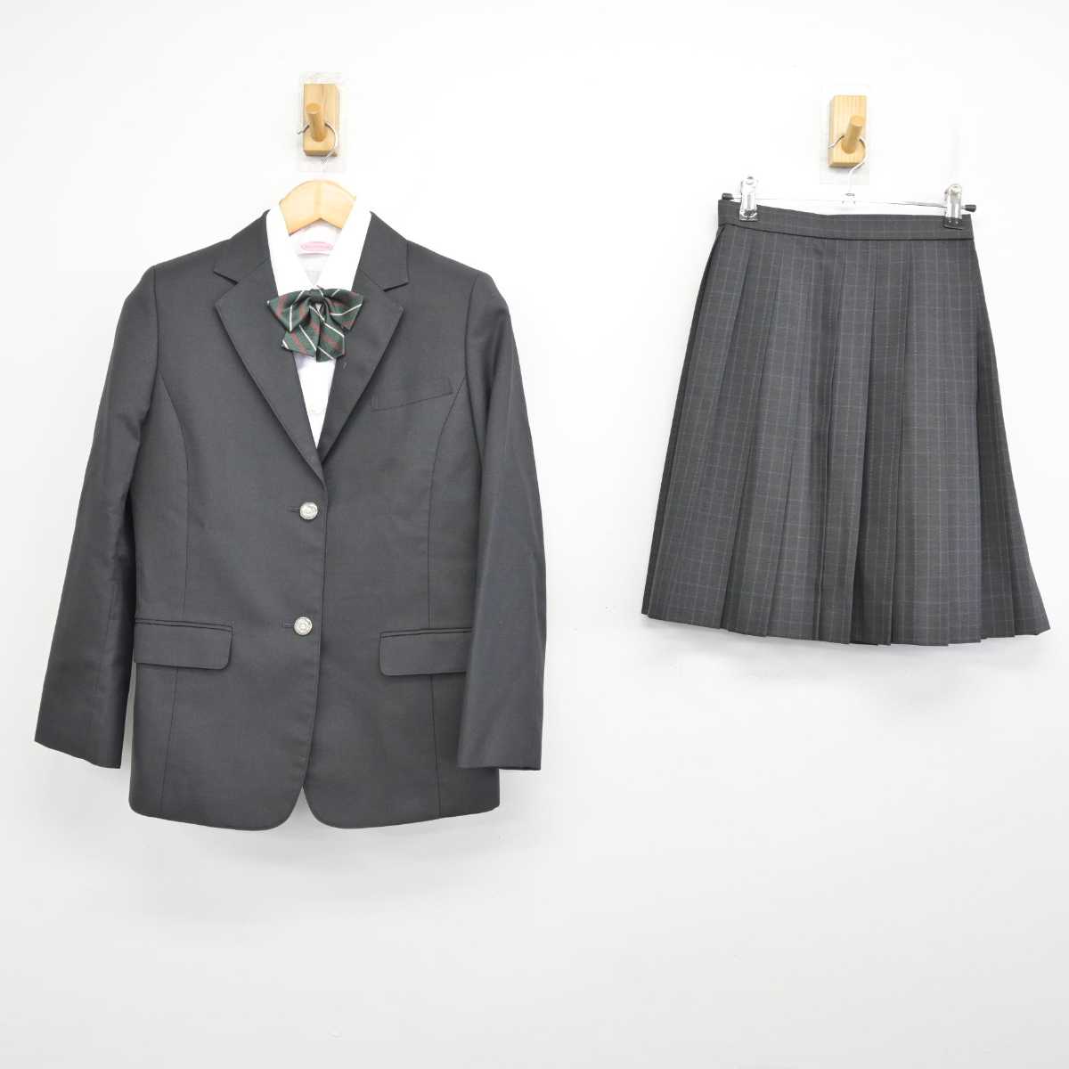 【中古】神奈川県 中川中学校 女子制服 4点 (ブレザー・シャツ・スカート) sf074325