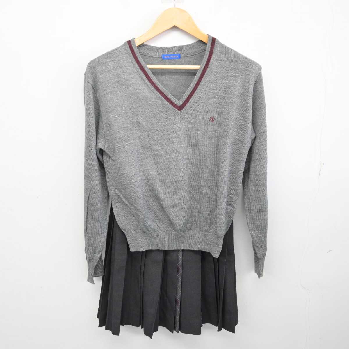 【中古】山梨県 甲斐清和高等学校 女子制服 4点 (ブレザー・ニット・スカート) sf074343