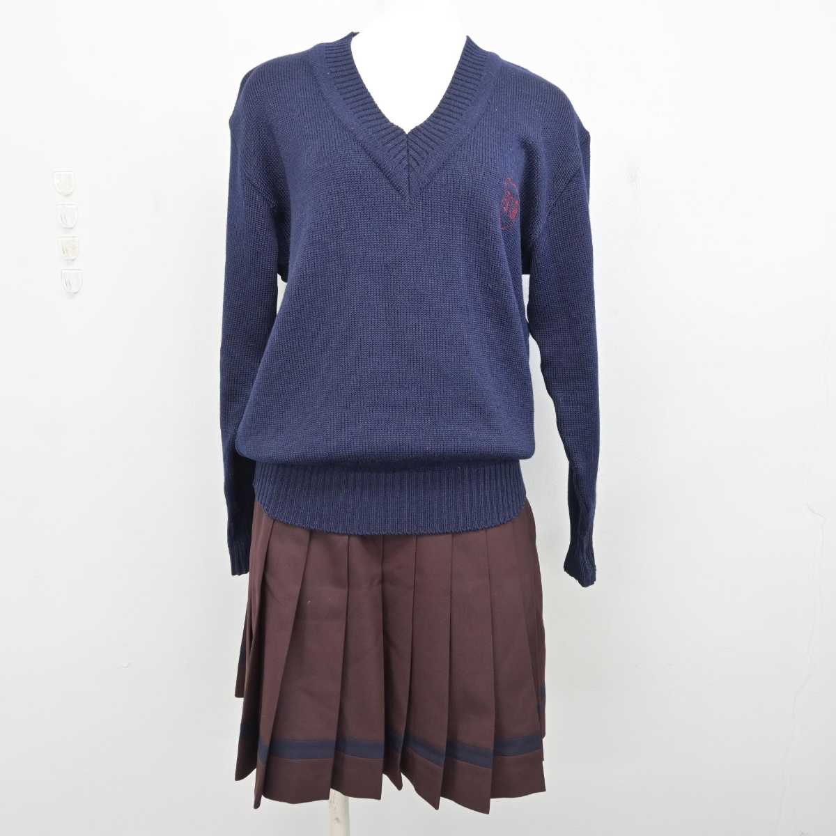 【中古】群馬県 共愛学園中学校・高等学校 女子制服 3点 (ニット・ベスト・スカート) sf074504