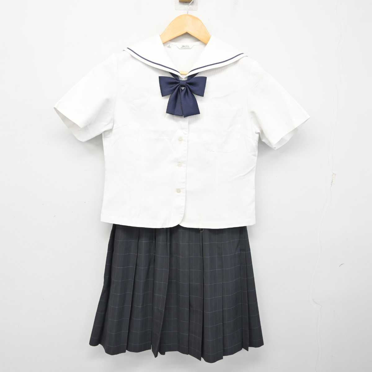 【中古】大分県 宇佐高等学校 女子制服 4点 (セーラー服・スカート) sf074633