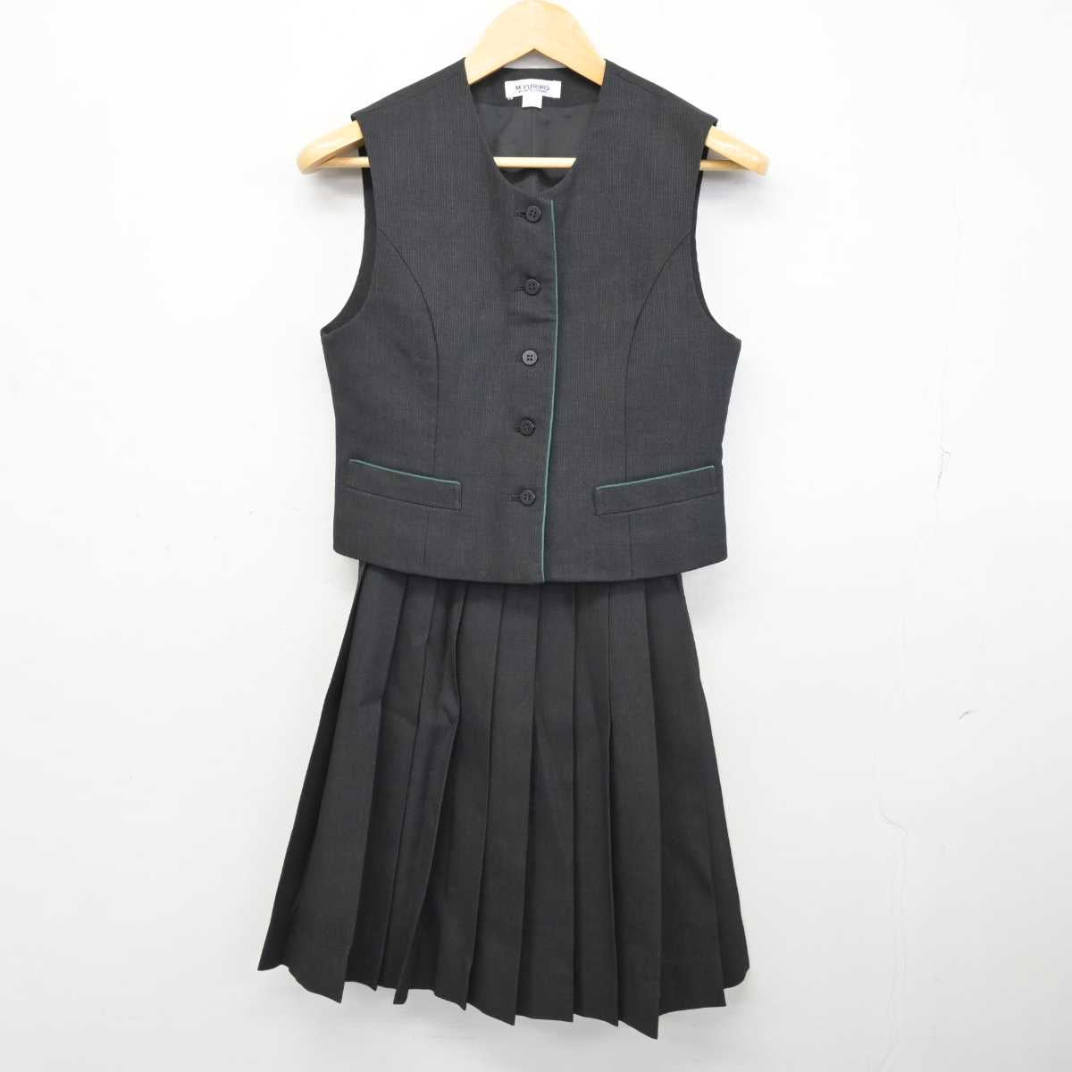 【中古】神奈川県 鎌倉女子大学高等部 女子制服 5点 (ブレザー・ベスト・スカート) sf074667