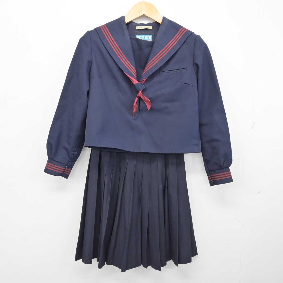 【中古】滋賀県 水口中学校 女子制服 3点 (セーラー服・スカート) sf074695