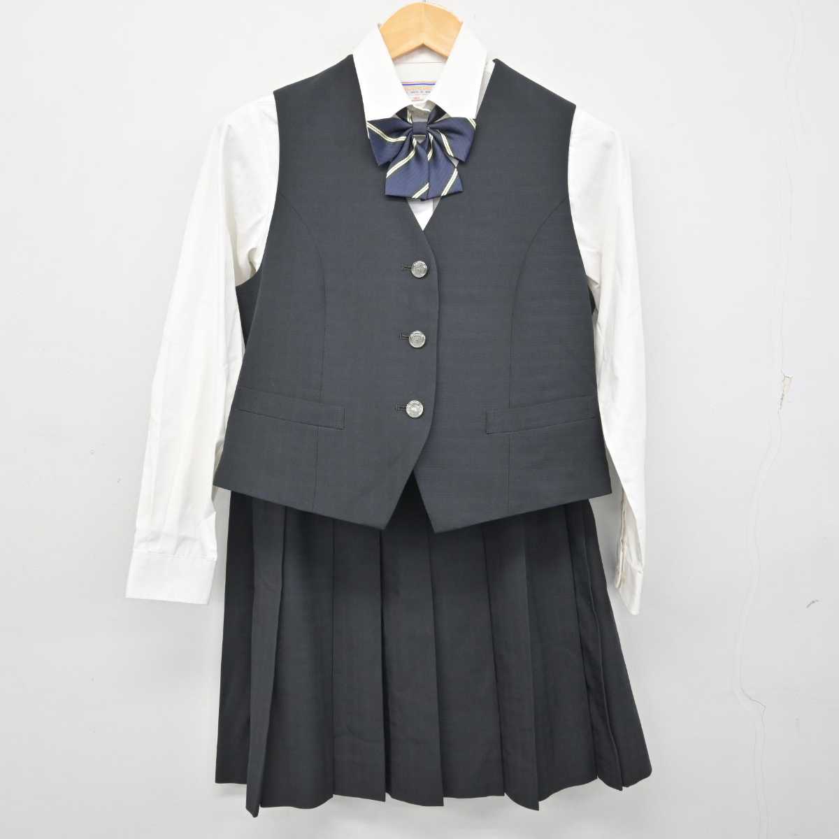 【中古】埼玉県 栄東中学・高等学校 女子制服 6点 (ブレザー・ベスト・シャツ・スカート) sf074730