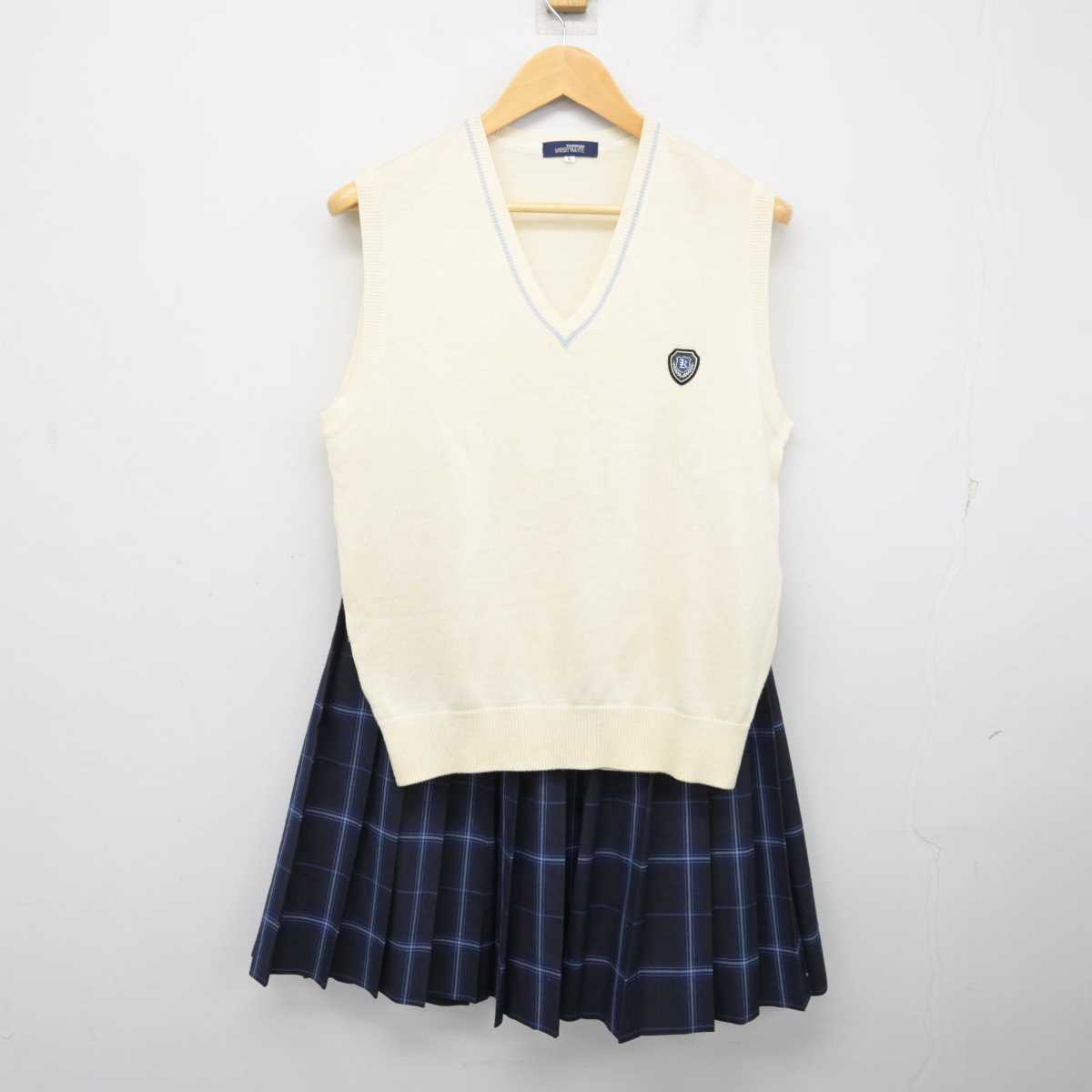 【中古】広島県 熊野高等学校 女子制服 2点 (ニットベスト・スカート) sf074821