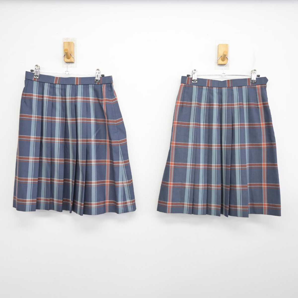 【中古】宮城県 広瀬中学校 女子制服 4点 (ブレザー・スカート) sf074834