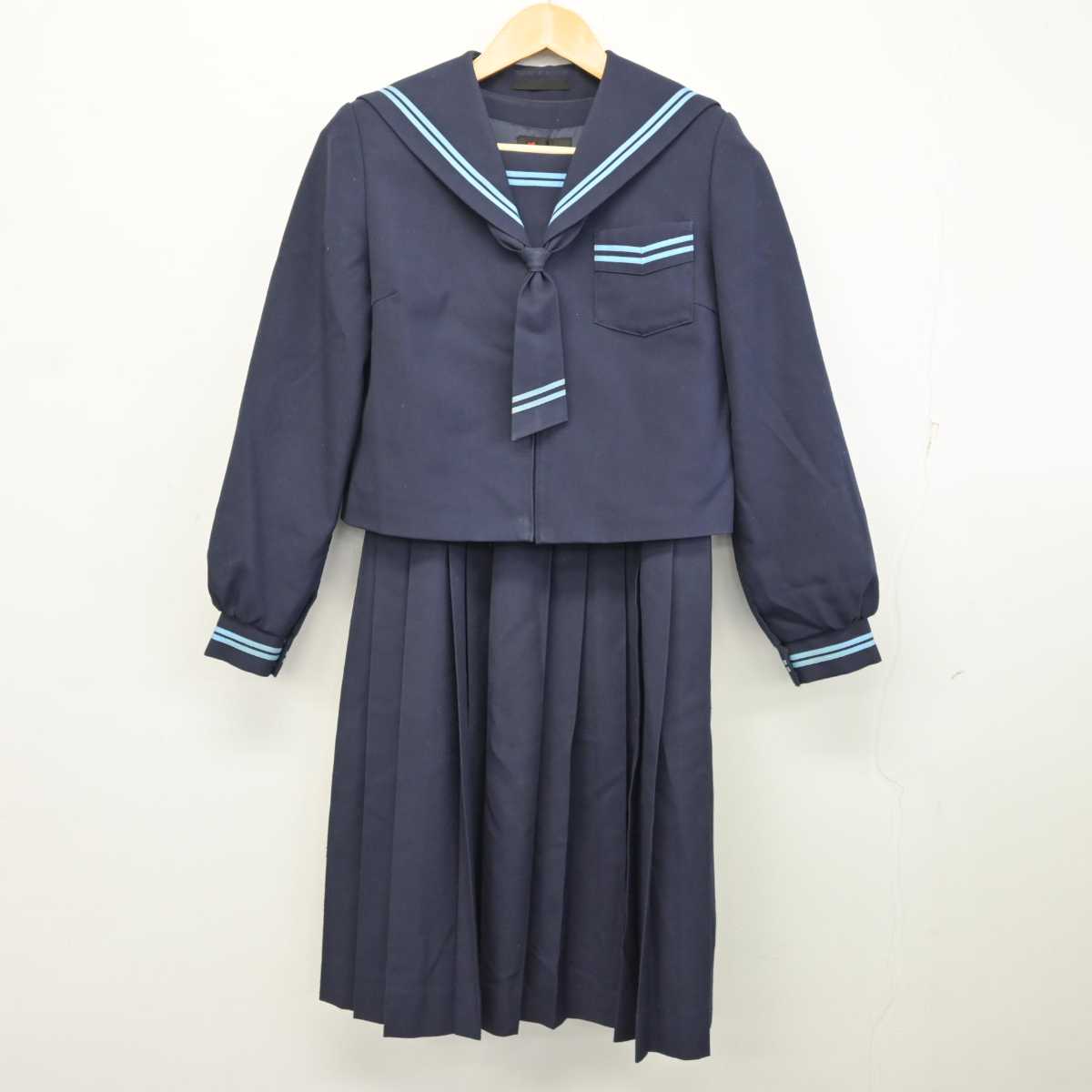 【中古】鹿児島県 鹿屋東中学校 女子制服 3点 (セーラー服・ジャンパースカート) sf074884