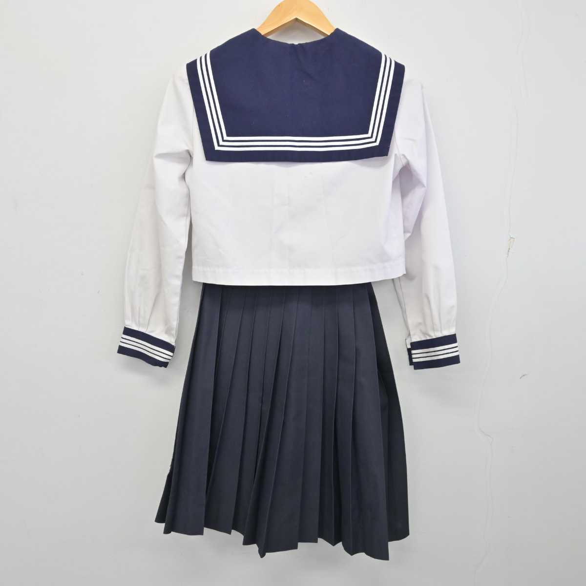 【中古】香川県 国分寺中学校 女子制服 2点 (セーラー服・スカート) sf074902