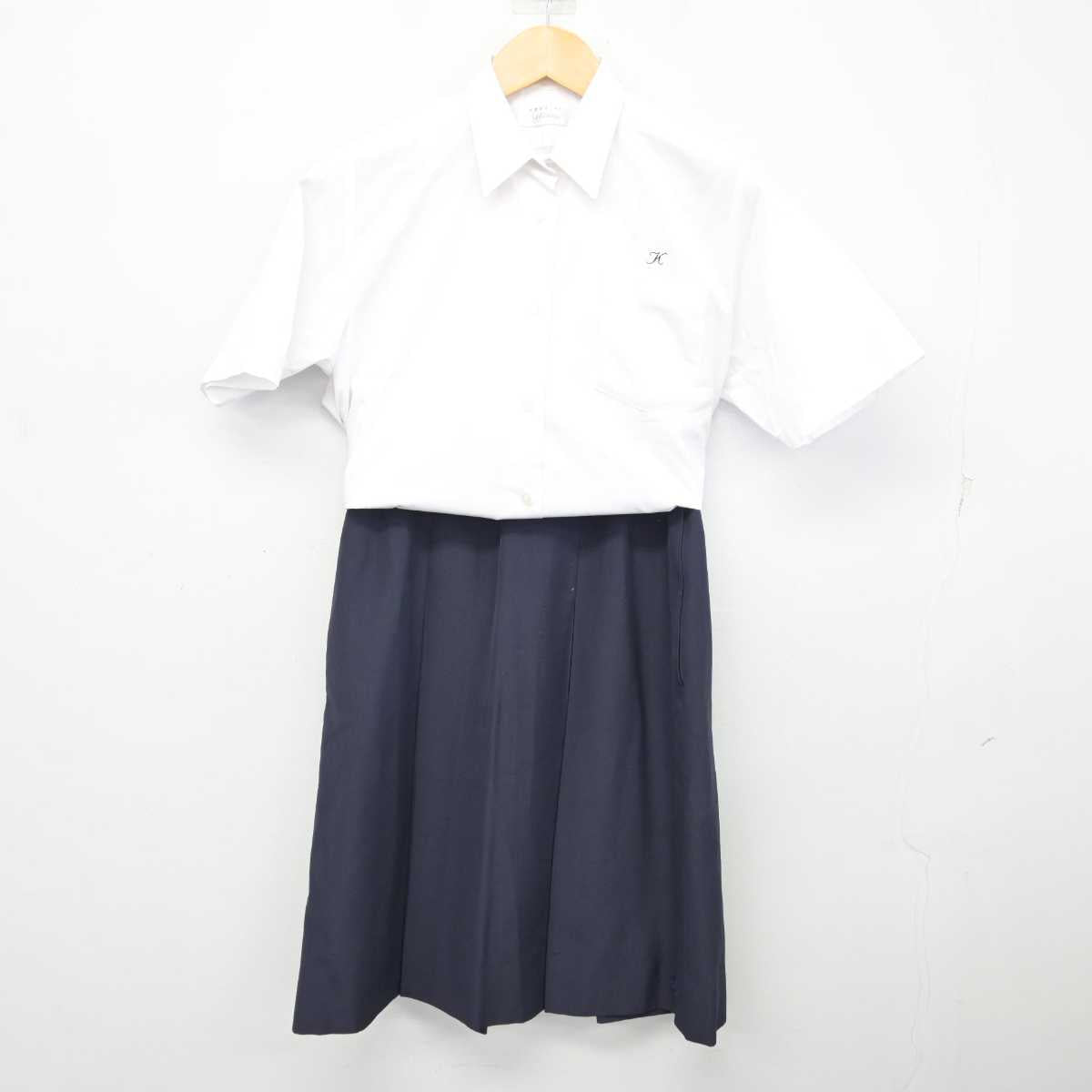 【中古】熊本県 熊本高等学校 女子制服 2点 (シャツ・スカート) sf074915