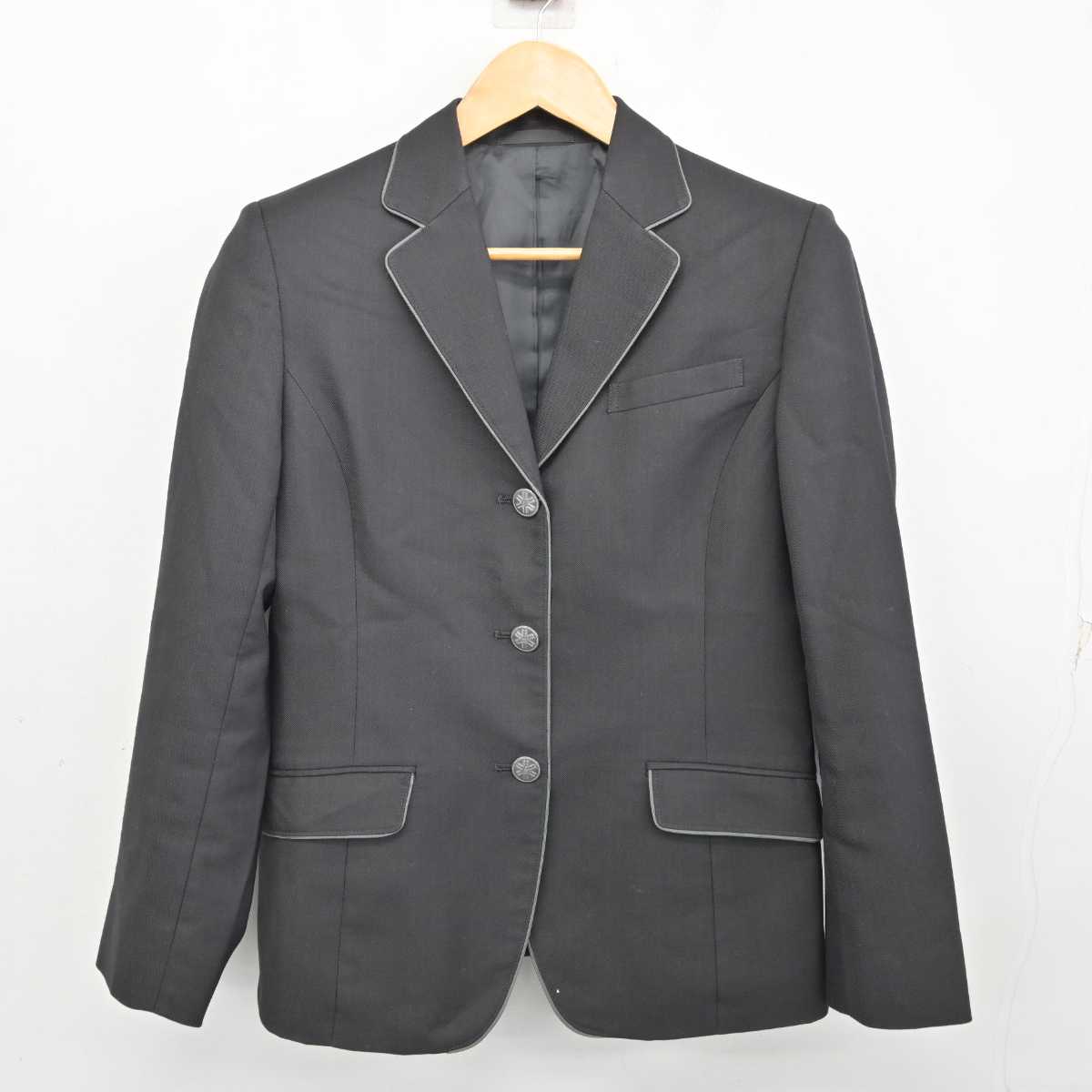 【中古】北海道 札幌新川高等学校 女子制服 3点 (ブレザー・スカート) sf074928