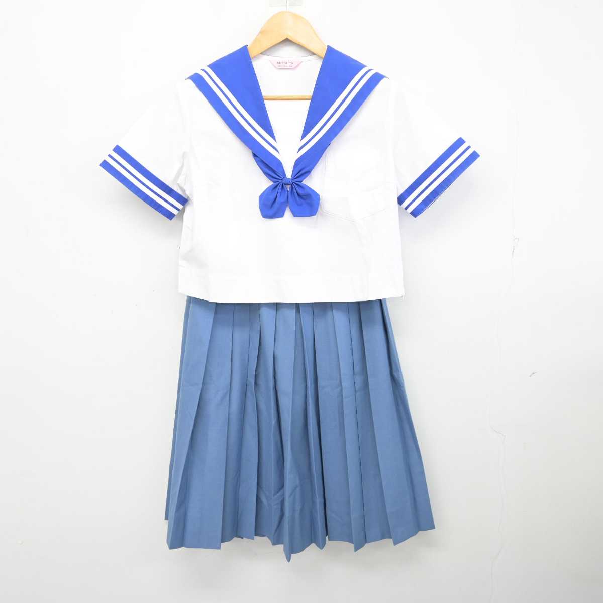 【中古】熊本県 託麻中学校 女子制服 4点 (セーラー服・シャツ・スカート) sf074960