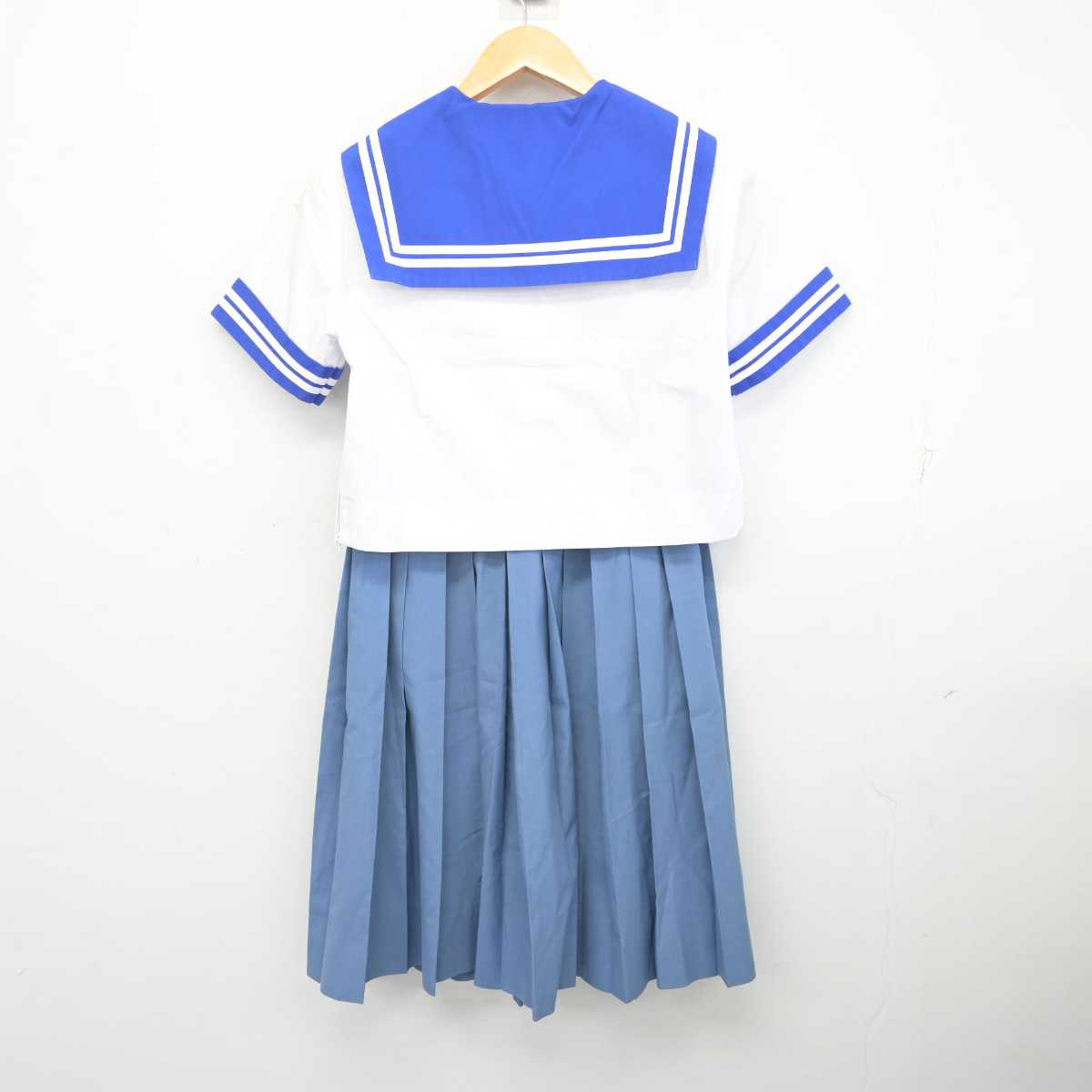 【中古】熊本県 託麻中学校 女子制服 3点 (セーラー服・スカート) sf074961