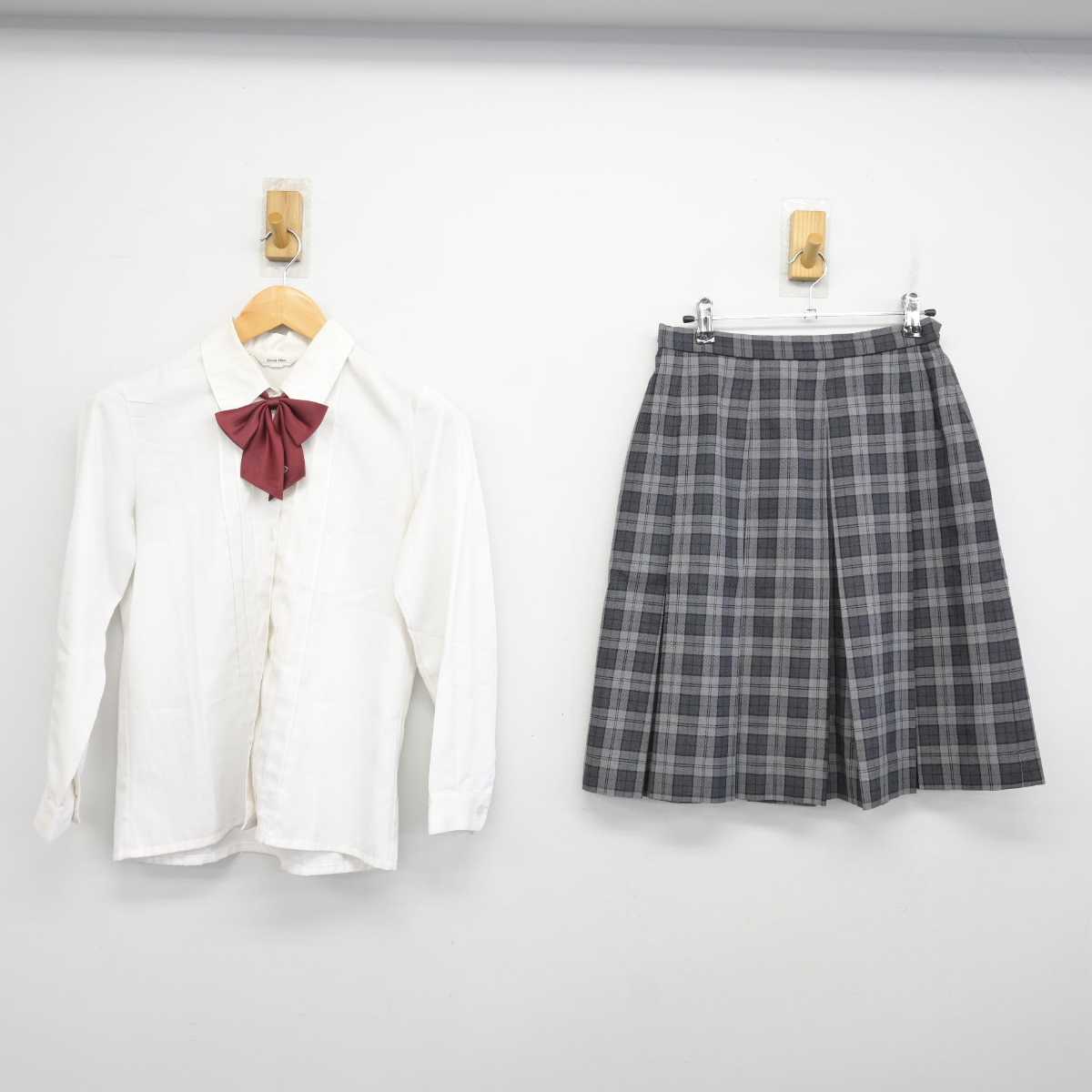 【中古】東京都 順天中学校・高等学校 女子制服 6点 (ブレザー・ニット・シャツ・スカート) sf074970