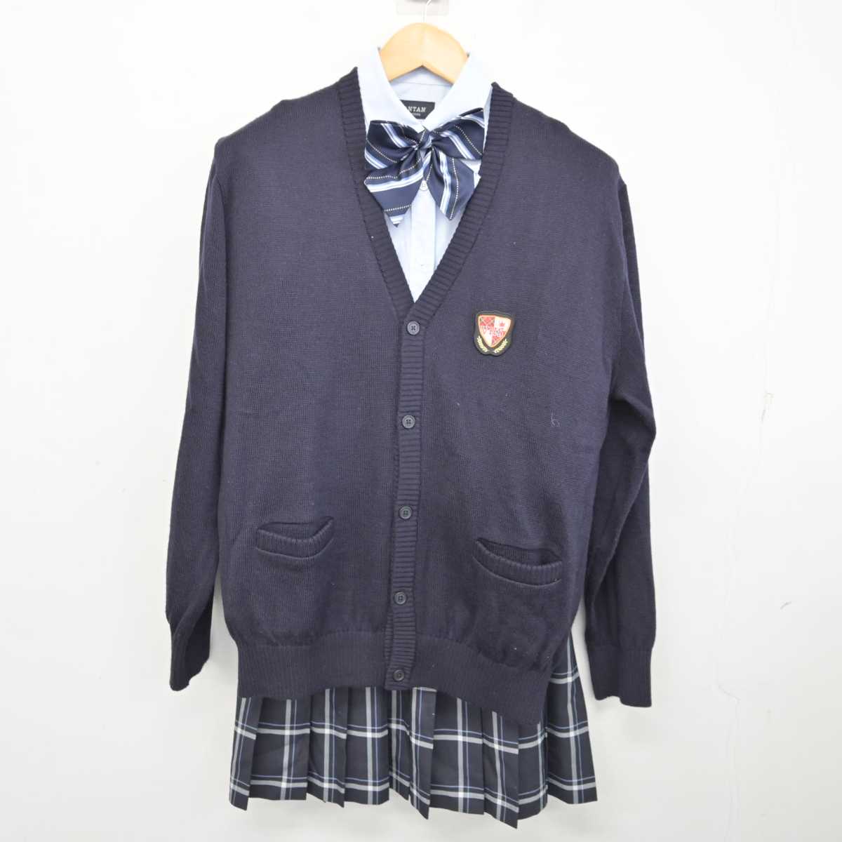 【中古】 レコールバンタン高等部 女子制服 4点 (ニット・シャツ・スカート) sf074975